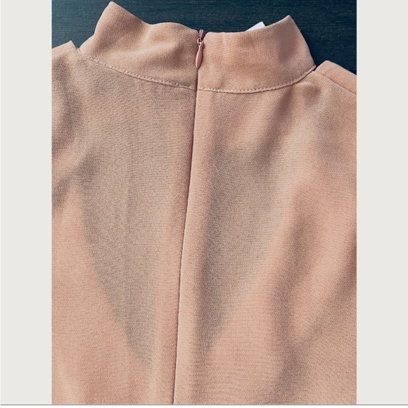 MISSGUIDED Cut Out Choker Neck Long Sleeve Top - Picture 8 of 10